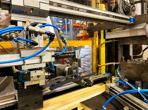 Ennoblissement textile et papier 7 Découpe à ultrason